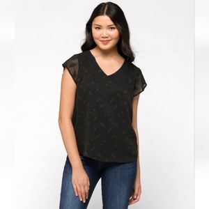 NWOT Papermoon Textured Chiffon Blouse Size L